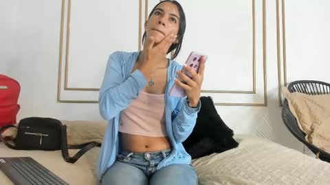 Snapshot of emily_gaviria1 chatting on 05-05-26, 12:13 emily_gaviria1 online show from 05-05-26, 12:13