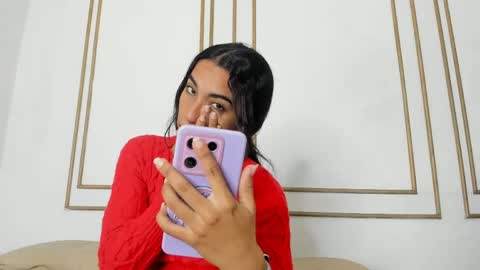Snapshot of emily_gaviria1 chatting on 05-09-26, 12:10 emily_gaviria1 online show from 05-09-26, 12:10