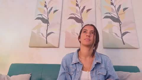Snapshot of emily_gaviria1 chatting on 07-27-26, 12:23 emily_gaviria1 online show from 07-27-26, 12:23