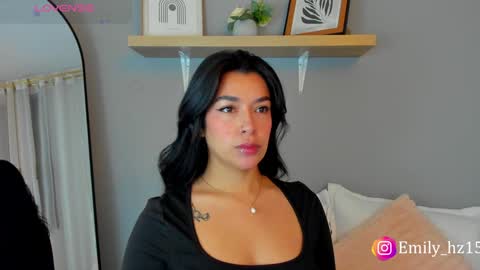 Emily online show from 01-12-25, 10:02
