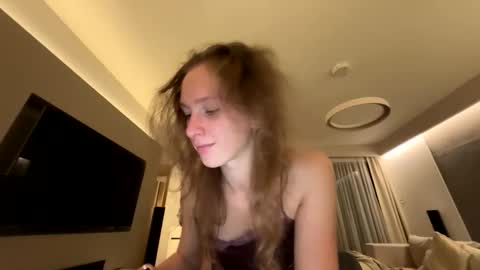 Emily  online show from 10-21-25, 07:47