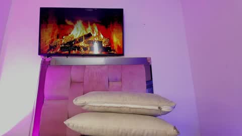 emily lady20  Independient modelIndependiente online show from 01-20-25, 12:04