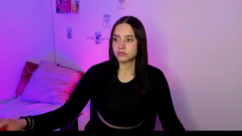 Snapshot of emily_lindey_ chatting on 05-05-26, 02:19 Emily Lindey online show from 05-05-26, 02:19