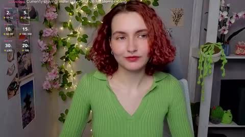 Snapshot of emily_lune chatting on 02-03-26, 06:40 Emily online show from 02-03-26, 06:40