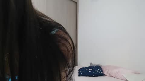 emily_mikelhot online show from 01-17-26, 05:45