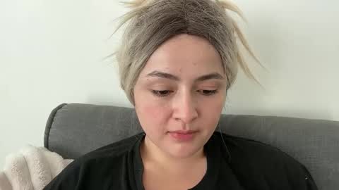 emily_morning_dew online show from 09-22-25, 06:15