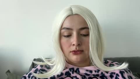 emily_morning_dew online show from 11-05-25, 10:15