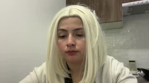 emily_morning_dew online show from 01-12-26, 11:59