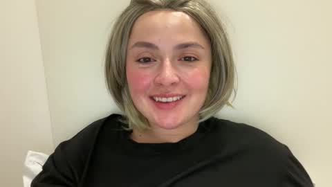 emily_morning_dew online show from 04-28-26, 08:25