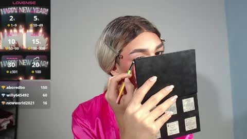 Snapshot of emily_nour chatting on 03-29-26, 10:54 Emily online show from 03-29-26, 10:54