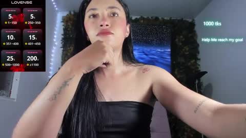 Snapshot of emily_palmeer chatting on 05-23-26, 08:18 emily_palmeer online show from 05-23-26, 08:18