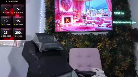 emily_palmeer online show from 06-21-26, 12:08