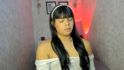 emily_rosue_ online show from 07-14-26, 01:30