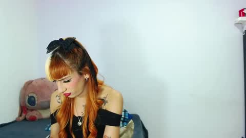 Snapshot of emily_rousxxx chatting on 11-16-25, 01:22 Emily IGEmmily Baussa online show from 11-16-25, 01:22