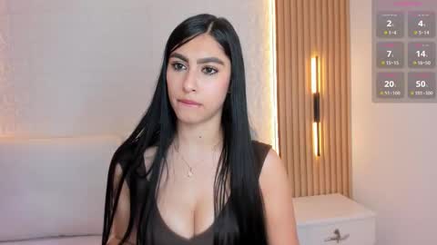 Snapshot of emily_roux chatting on 02-18-26, 11:44 EMILY online show from 02-18-26, 11:44