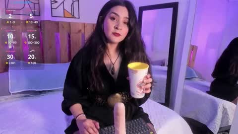 Snapshot of emily_sartre chatting on 03-16-26, 08:13 Emilly online show from 03-16-26, 08:13