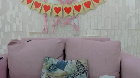 Snapshot of emily_sejmet chatting on 02-22-26, 10:30 SEJMET LOVE online show from 02-22-26, 10:30