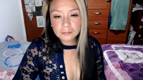 Emily online show from 08-04-26, 05:10