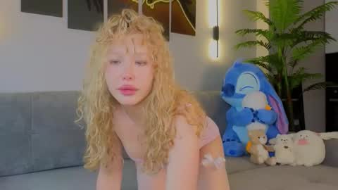 emily shepard online show from 12-01-25, 02:16