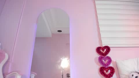 Emily online show from 02-27-25, 05:15