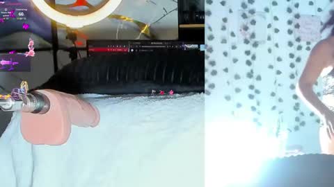 Emily Thompson33 online show from 05-22-26, 02:08