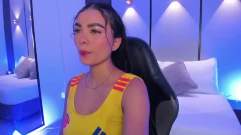 Snapshot of emily_tolson chatting on 06-23-26, 07:12 emily_tolson online show from 06-23-26, 07:12