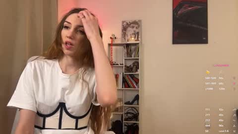 Snapshot of emily_w0w_ chatting on 03-07-26, 05:37 Lia online show from 03-07-26, 05:37