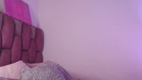 emily_w2 online show from 05-31-26, 03:04