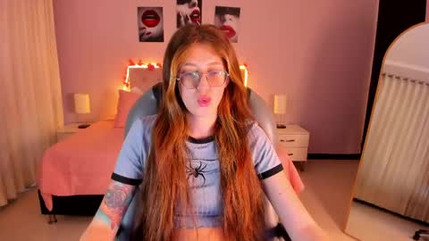 emily_warren__ online show from 06-02-26, 07:49