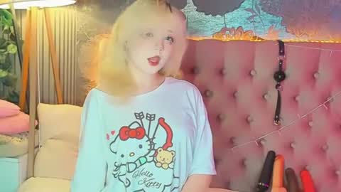 Baby Emelli online show from 08-04-26, 05:54