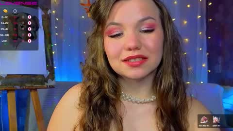 Snapshot of emilyart_ chatting on 01-22-25, 01:42 artist Emily online show from 01-22-25, 01:42