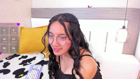 Snapshot of emilyblussh chatting on 03-16-26, 06:34 Emily Bluush online show from 03-16-26, 06:34