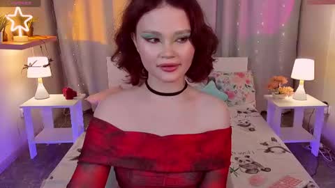 Snapshot of emilychaves chatting on 07-19-26, 01:26 Emilyhaves online show from 07-19-26, 01:26