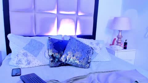 Emily online show from 12-11-24, 06:58