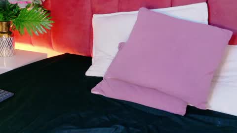 Emily Flame online show from 07-27-26, 08:38