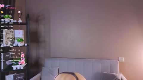 Emi online show from 03-04-26, 03:18