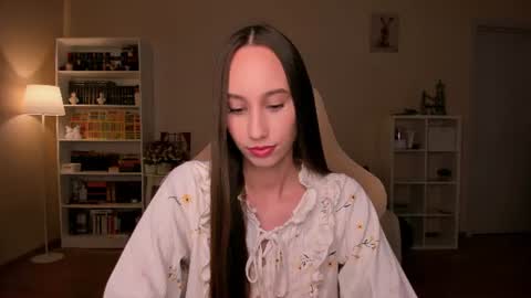 Alina online show from 06-22-26, 07:55