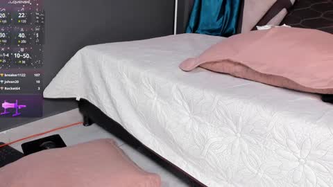 Emily Jhonson online show from 01-18-25, 05:59