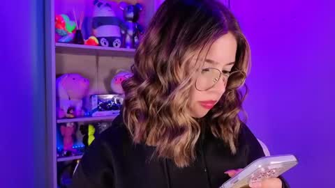 VALEEEN online show from 04-30-26, 03:29