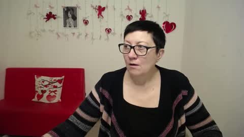 Emily online show from 02-09-26, 07:07