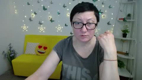 Emily online show from 03-18-26, 06:55
