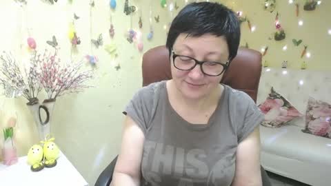 Emily online show from 04-06-26, 05:47