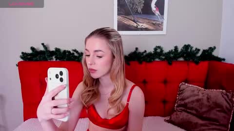 emilymagnificent online show from 12-19-25, 01:45