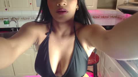 Emily  online show from 12-19-24, 03:52