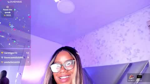         online show from 10-21-25, 07:25