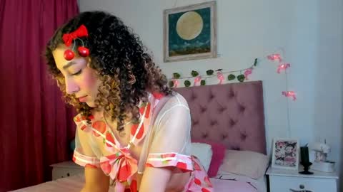 Snapshot of emilysantana790694 chatting on 04-07-26, 12:22 Emily Santana online show from 04-07-26, 12:22