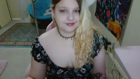 Snapshot of emilyshaze chatting on 01-28-25, 02:53 emily haze online show from 01-28-25, 02:53