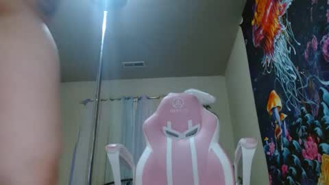 Snapshot of emilyshaze chatting on 02-28-25, 03:59 emily haze online show from 02-28-25, 03:59