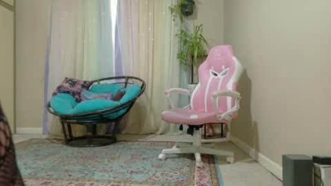 Snapshot of emilyshaze chatting on 02-21-26, 08:10 emily haze online show from 02-21-26, 08:10