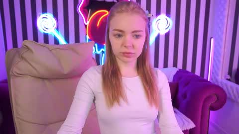  MY NAME IS Emily WELCOME EVERYONE I WILL BE HAPPY TO GIVE YOU WHAT YOU HAVE DREAMED OF FOR SO LONG online show from 04-17-26, 06:27